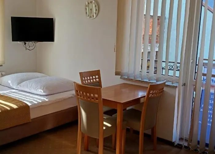 Hotel Woda I Wiatr Pl Wiking Przy Morzu Droga Rybacka 35 *